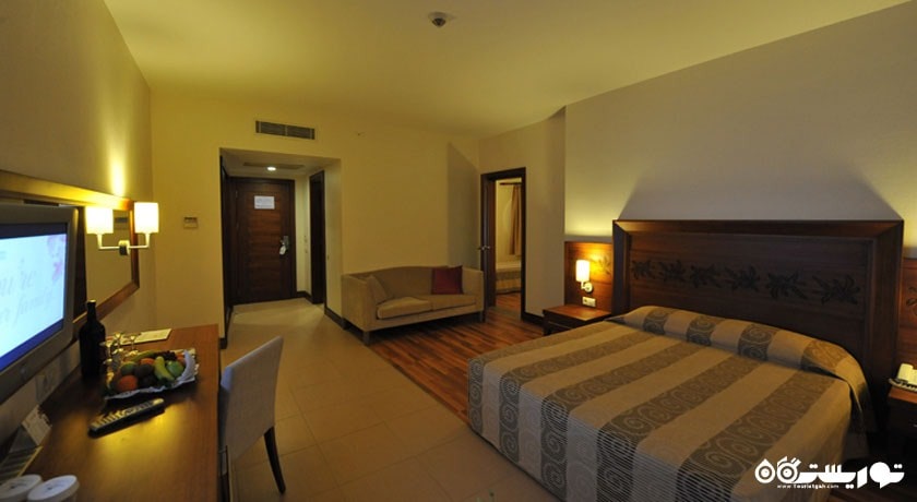 تخت بزرگ سوئیت جونیور